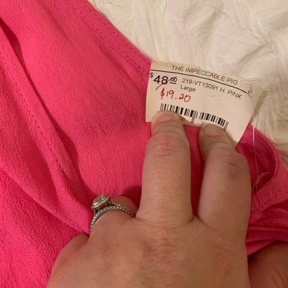 Pink ruffle chiffon halter blouse. - Picture 2 of 4